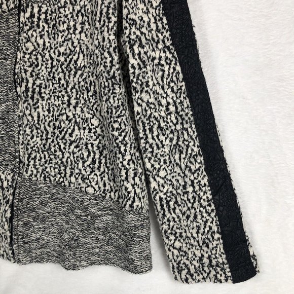 Erin London Women's Sweater Animal Print Jacket Size Adult Medium - Picture 6 of 11